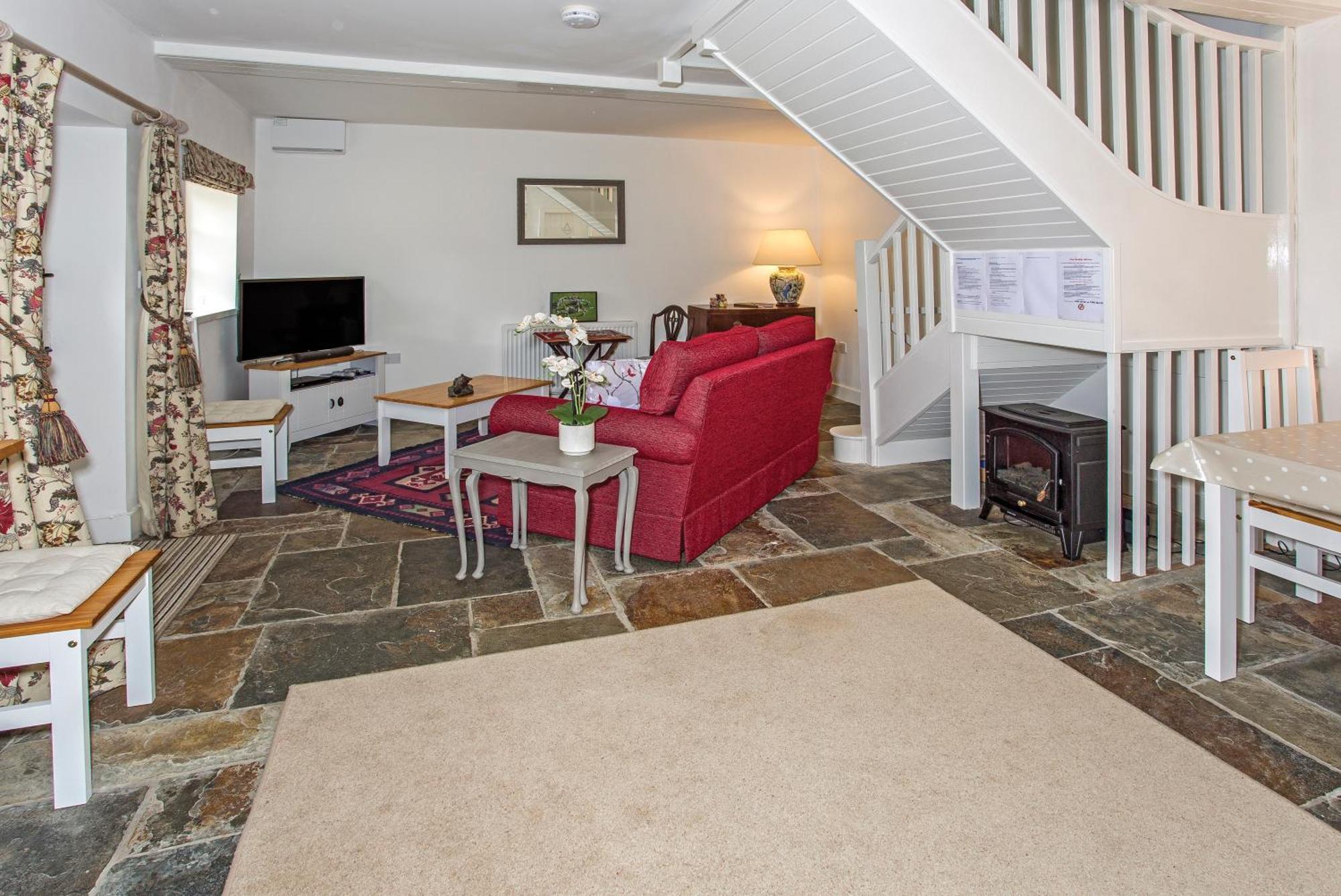 Stable Cottage Enford Exterior photo